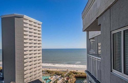 Arcadian Shores Resort | Beachfront SeaWatch Retreat+ Amenities, 2-Bedroom Condo