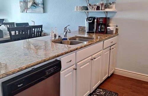 Rockport Condo | Beachfront Water View in Perfect Paradise at Bayfront Kontiki!