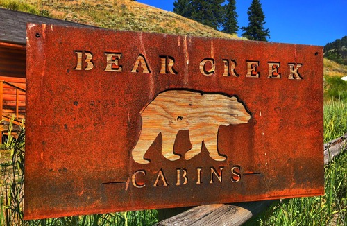 Jardine Cabin | Bear Creek Cabin 4 - 436 sq ft Cabin