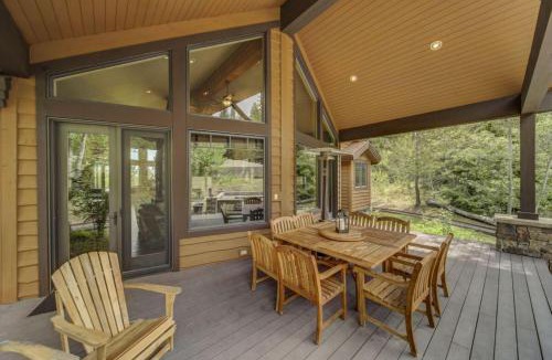 Tamarack House | Bear Discovery Custom Tamarack Estate Home by Casago McCall - Donerightmanagement