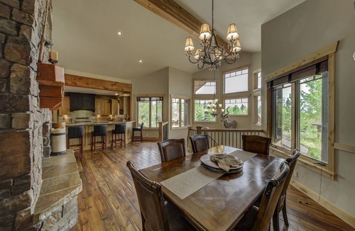 Tamarack House | Bear Discovery - Spectacular - Tamarack - 5BR - ski in ski out - hot tub