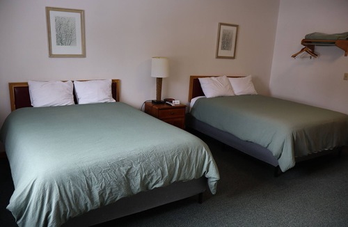 Dayton Hotel | Bear Lodge Resort