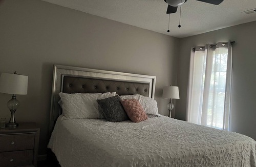 Prosperity Church Road House | Beautifu 3-bedroom house with WiFi and AC in delightful Charlotte