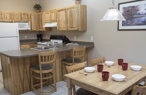 Lead Apartment | Beautiful 1 bedroom unit at resort, sleeps 4