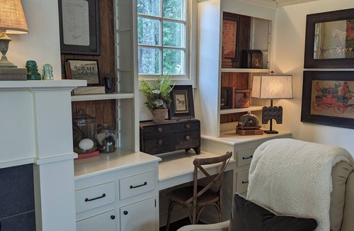 Cumming Apartment | Beautiful 2 Bedroom Apartment Farmhouse in Canton