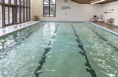 Hope Apartment | Beautiful 2 bedroom unit at resort, sleeps 8