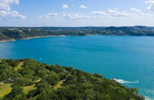 Canyon Lake Apartment | Beautiful 2 bedroom unit at resort, sleeps 6