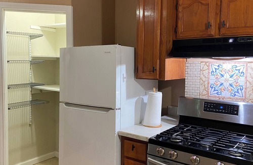 Brownsville House | Beautiful 3-bedroom townhome with AC in charming Brownsville