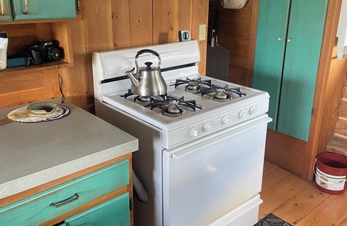 Polebridge Cabin | Beautiful 3 bedroom, 1 bath cabin in the heart of Polebridge, MT.