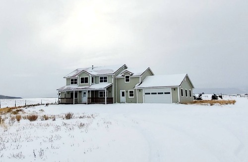 Coalmont House | Beautiful 5 BDRM mountain home on working bison ranch in North Park, CO.