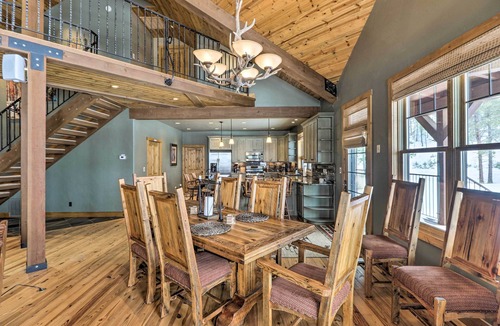 Eureka Cabin | Beautiful Eureka Cabin Rental on Golf Resort!