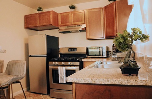 Harbor Apartment | Beautiful Guest Apt near to Everything