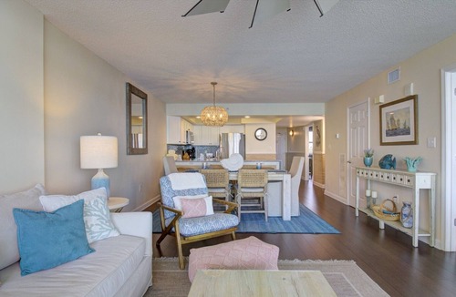 Ash Condo | Beautiful Oceanfront 3 Bedroom Condo in North Myrtle Beach - Crescent Keyes 805
