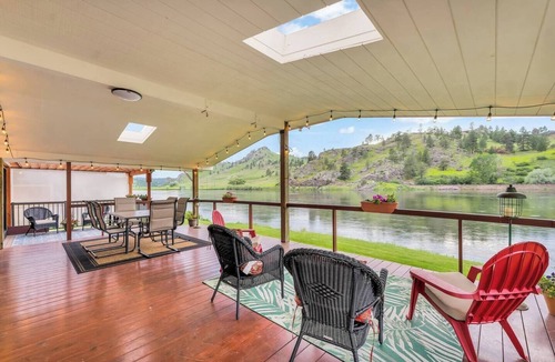 Cascade House | Beautiful River Front Home