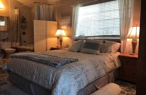 Culver City Apartment | Beautiful room and bath with private entry.
