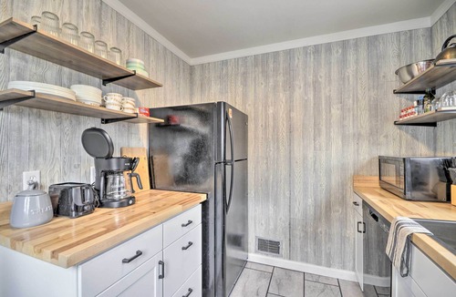 Thermopolis House | Beautiful Thermopolis Home w/Private Yard & Grill