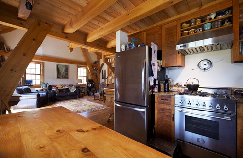Washington House | Beautiful Timber Frame Home in the Berkshires /Available for Long Term