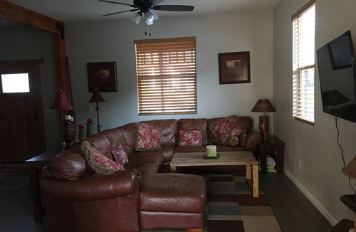Butte House | Beautiful uptown home close to Montana Tech