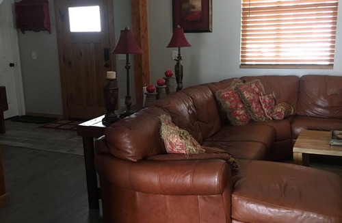 Butte House | Beautiful uptown home close to Montana Tech