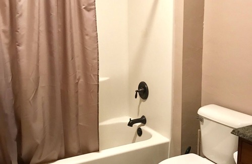 Gardiner Apartment | Beautifully designed 3 bedroom apartment next Yellowstone