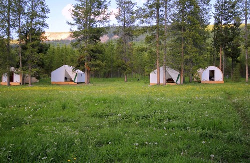 Flagg Ranch RV Rental | Bedroll and Breakfast - Campground