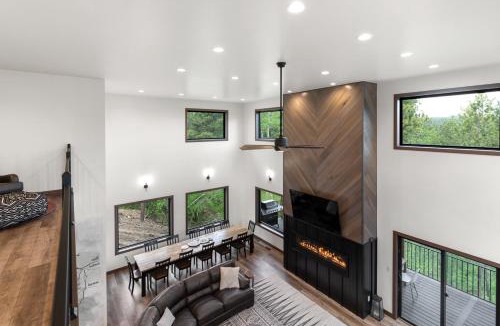 Deadwood House | Belissima Lala