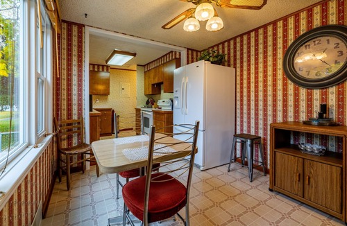 Cody House | Bella's on Beck- your retreat near downtown Cody