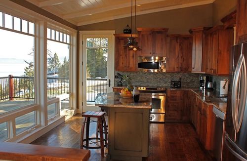 Somers House | “Bella Vista” Overlooking Beautiful Flathead Lake with Great Panoramic Views!