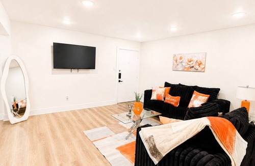 Old East Dallas Apartment | Bellevue Escape In Downtown Dallas