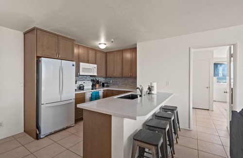 San Diego Condo | Belmont Patio - Ocean View, Pet Friendly, Patio, & Garage