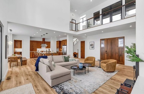 Tamarack Resort House | Berghaus @ Tamarack Resort | Elegant Ski Chalet with Hot Tub & Family Fun
