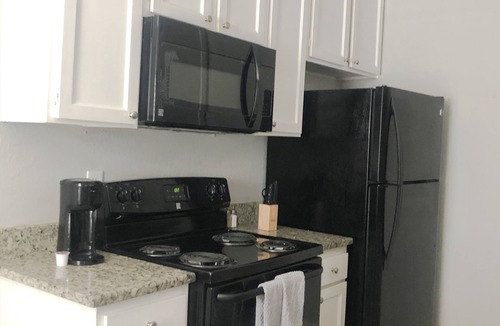 Central Arlington Apartment | ⍟Best Located Apt By AT&T⍟Comfy Beds⍟Awesome Hosts