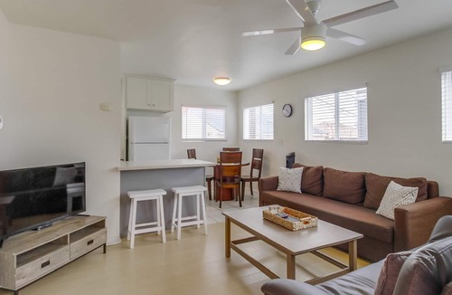 Mission Beach House | Best Location! 1 House from Ocean. Bright and clean 2 bedroom unit, sleeps 6