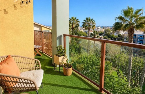 Marina del Rey Apartment | BEST Ocean & Sunset views in Marina Del Rey - 12 mins from LAX & SoFi Stadium