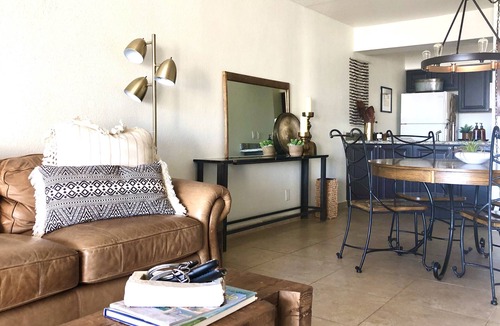 South Scottsdale Condo | Best Pool in the Area!- Walk to Everything Old Town! -2 Private Master Suites