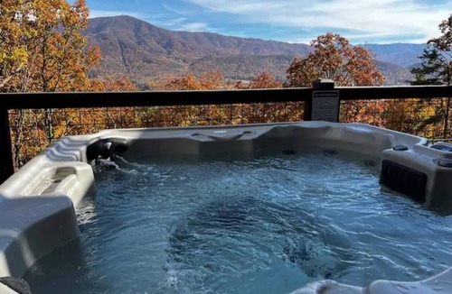 Smoky Mountains Cabin | Best View in Smokies Modern Lux Pool Games Hot Tub