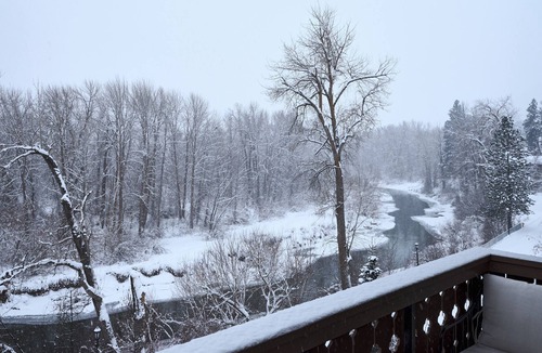 Leavenworth Condo | Best Views in Leavenworth from Downtown 2-bedroom Condo