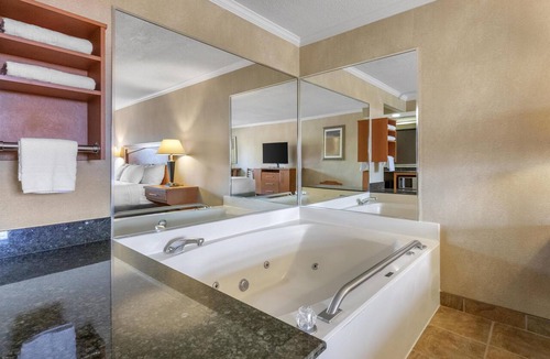 Davison Hotel | Best Western Davison Inn
