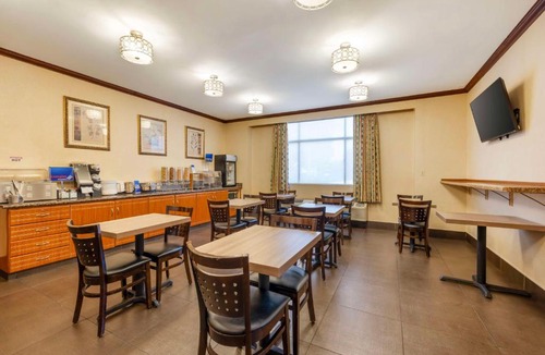 Harbor Hotel | Best Western Los Angeles Worldport Hotel