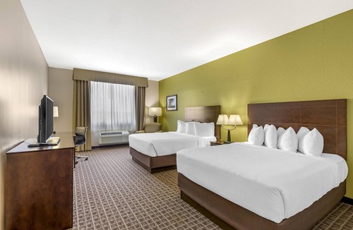Havre Hotel | Best Western Plus Havre Inn & Suites