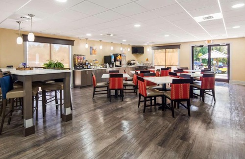Shallotte Hotel | Best Western Shallotte/Ocean Isle Beach Hotel
