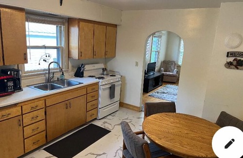 Kellogg House | Bezerkley Bungalow in Silver Valley