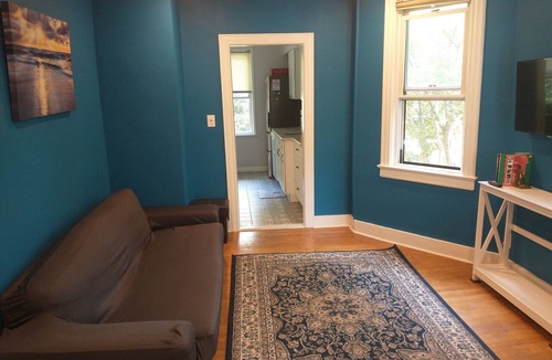 Ridgefield Park Apartment | Big and Comfortable 3 Bedroom Apartment 10 Minutes to World Cup Stadium
