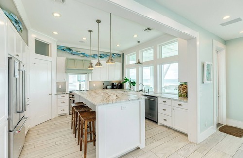 Sandhill Shores House | Big Beachfront Luxury Home w/5 Suites +Loft, Chef's Kitchen, Private Walkover