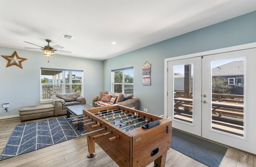 Safe Harbor House | Big Blue every shade of blue feels like home.