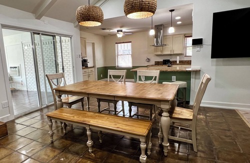 Westbury House | Big Heated Pool w Sunroom, Centrally-loc. Luxury in Houston, Billiards, Sleeps16