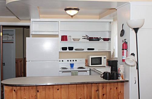 Wisdom Cabin | Big Hole Fishing, Sportsmen, Skiers, Cyclists, Hiking, camping, in Wisdom, MT.