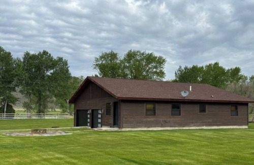 Melrose House | Big Hole River Bungalow - Suite 2 - Divide MT