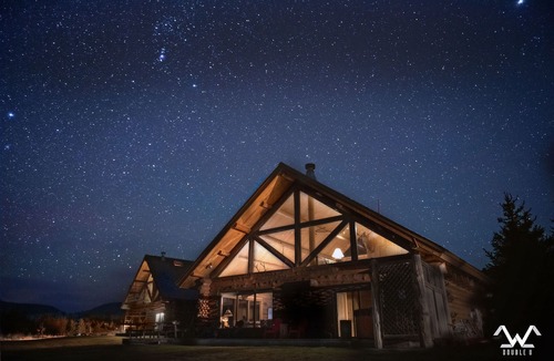 Gallatin Gateway Cabin | Big Sky - BIG Cabin! Your Winter Dreamland! Stunning, Huge Home on the Gallatin