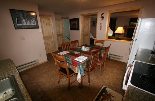 West Yellowstone House | Big Sky Escape - West Yellowstone Townhome